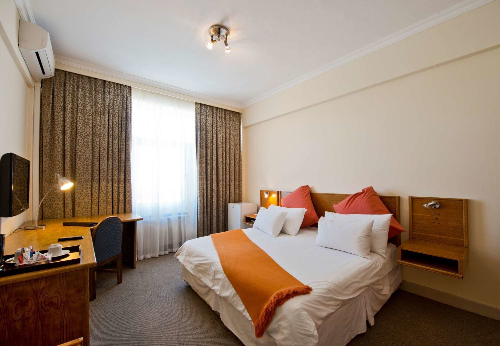 Hotel Thuringerhof Windhoek Exterior photo